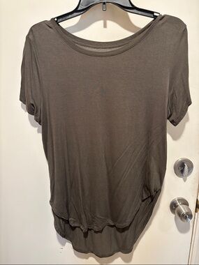 Halogen Olive Short Sleeve Scoop Neck Tee
